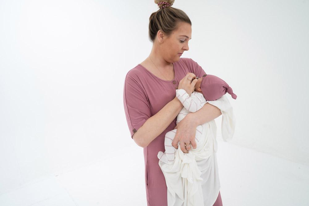 BABY KNOTTED HAT